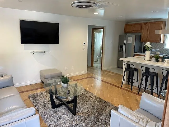 2851 Casitas Ave — Photo 6