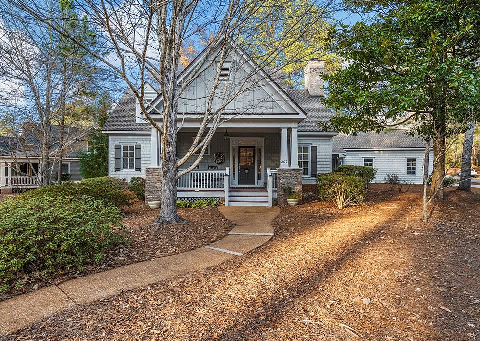 1st image of 202 White Oak Rd