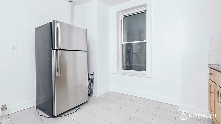 Rented by Nooklyn NYC LLC | media 6