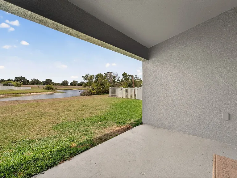 13128 Royal Pines Ave — Photo 6