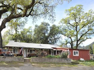 1185 S Cloverdale Blvd, Cloverdale, CA 95425