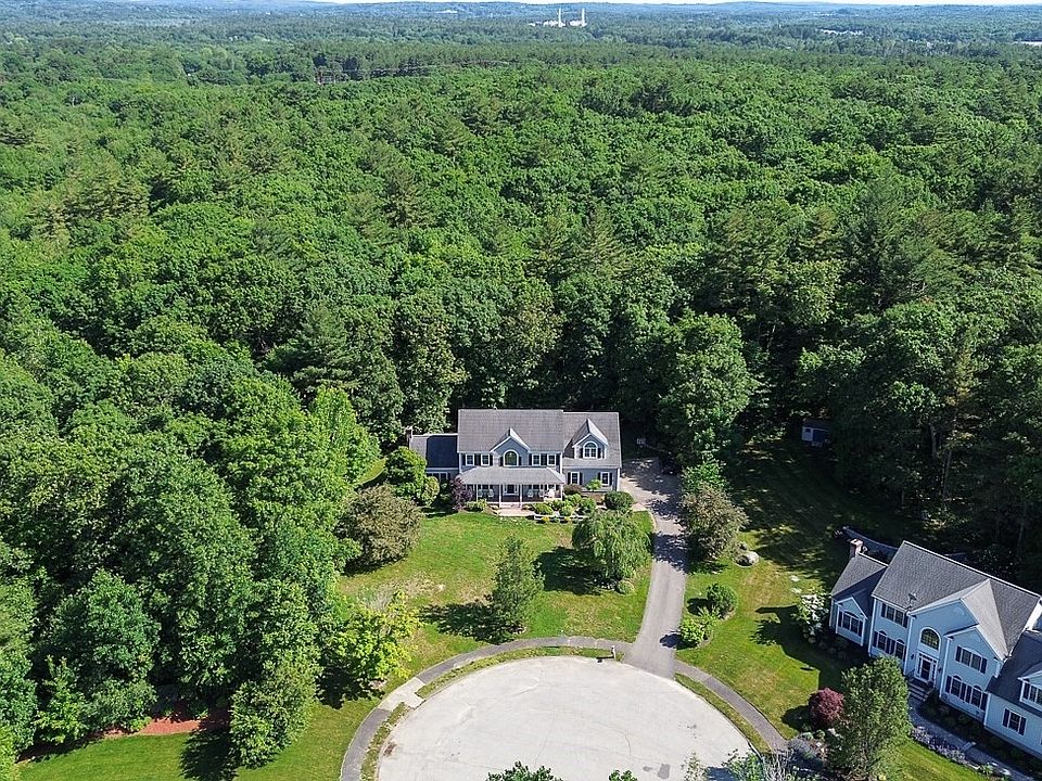 24 Tulip Way, Medway, MA 02053 Zillow