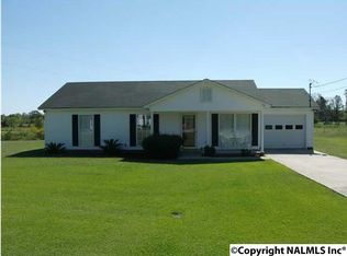 3002 Barkley Bridge Rd SW, Hartselle, AL 35640