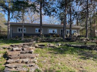 288 Hydes Hollow Ln, Lampe, MO 65681
