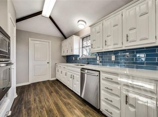 1919 Kensington Dr, Carrollton, TX 75007