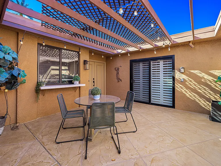56 La Ronda Dr — Photo 23