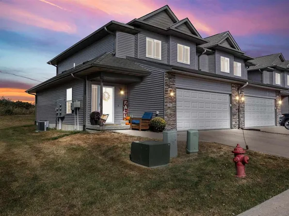 1842 Goose Lake Cir, North Liberty, IA 52317