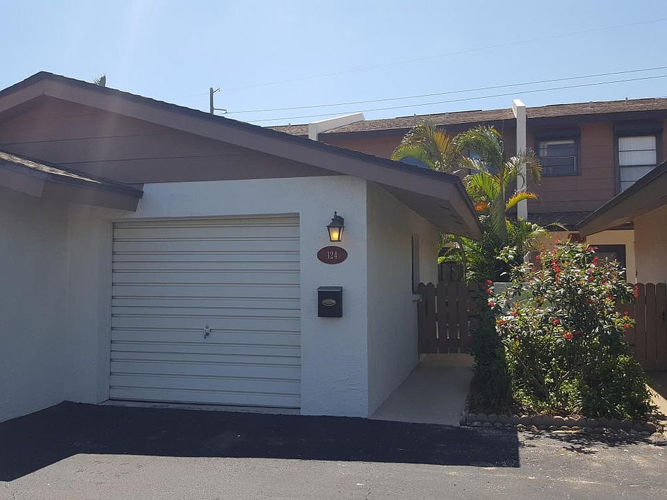 1st image of 124 Kristi Dr