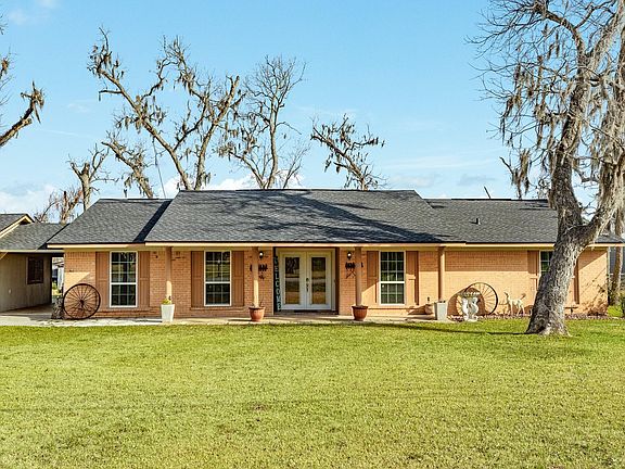 2nd image of 400 Pecan Estates Rd #C616r