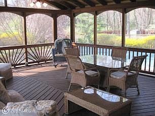Screened In porch