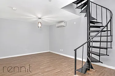 Rented by Rennit Inc.