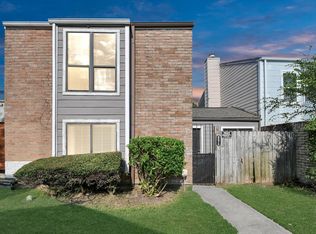 8573 Wilcrest Dr, Houston, TX 77099