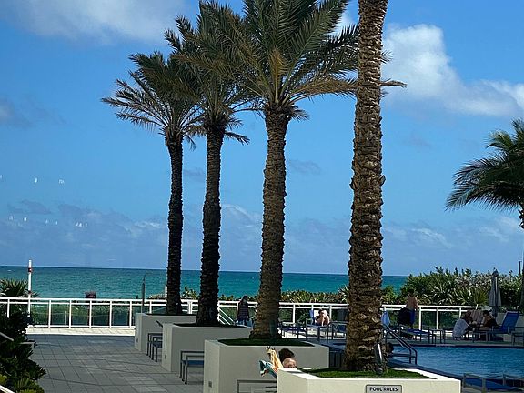 5th image of 6917 Collins Ave APT 510