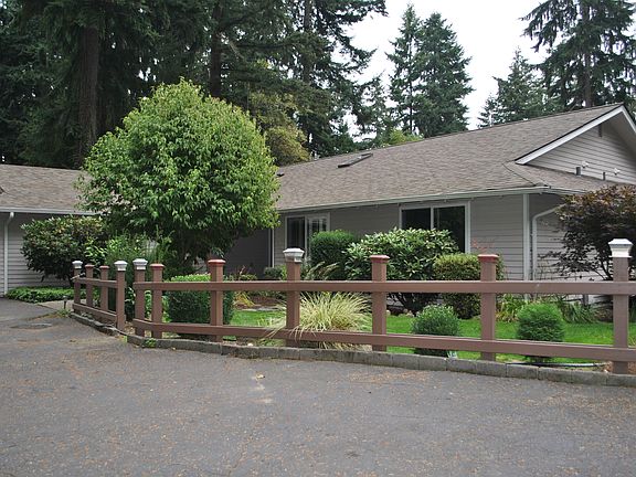 2nd image of 3028 164th Pl NE