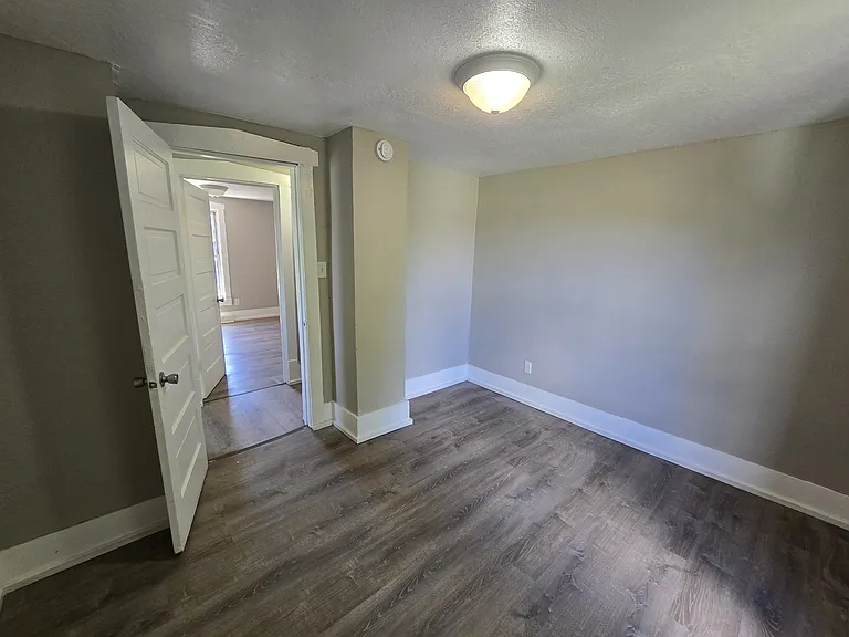 707 Webster St — Photo 18