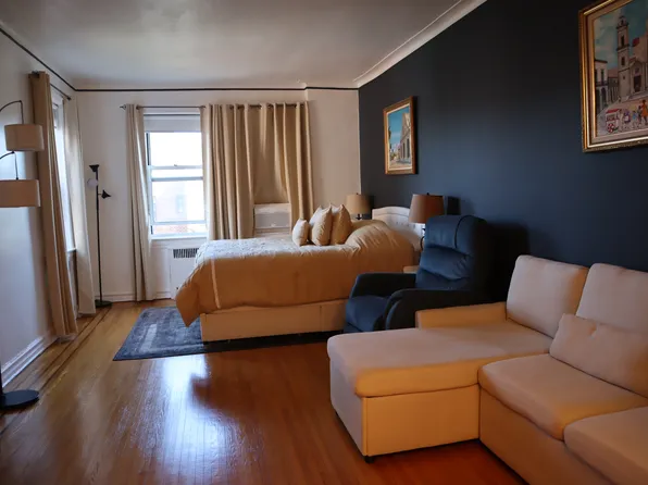 86-10 34th Avenue image 4 of 18