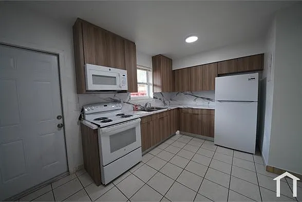 506 NW 5th Ave — Photo 7