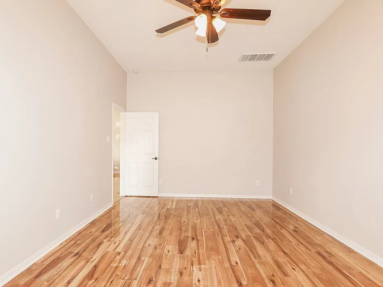18415 Sunrise Maple Dr — Photo 10