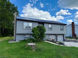 5634 N Park Ave, Bristolville, OH 44402