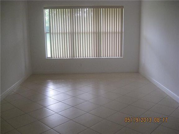 5th image of 2003 S Grey Falcon Circle