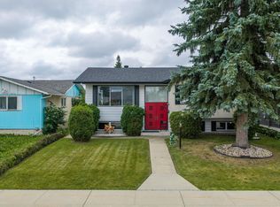 7911 152a Ave NW, Edmonton, AB T5C 3A1