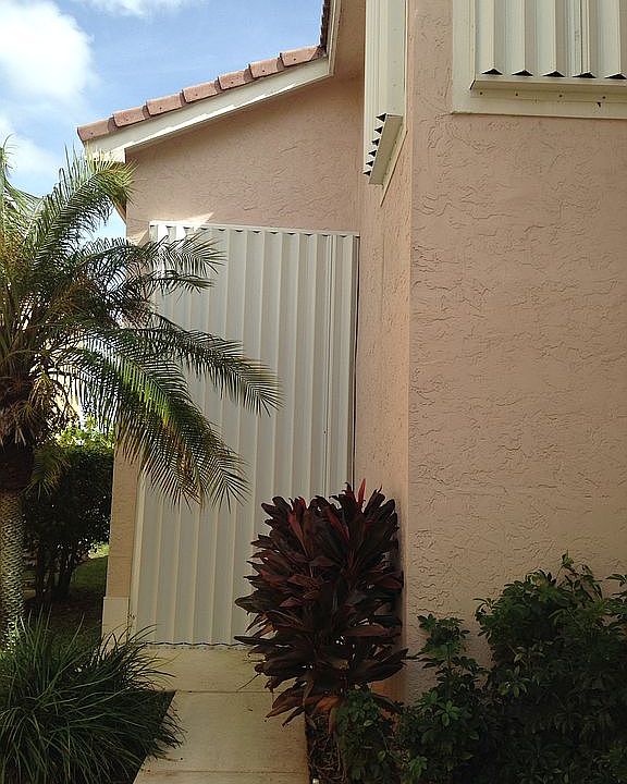 2nd image of 1901 SW 176th Ave