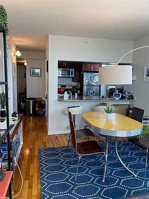 Rented by Keller Williams NYC | media 14
