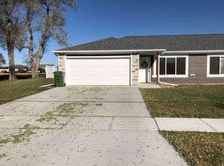 2209 E 35th St, Kearney, NE 68847