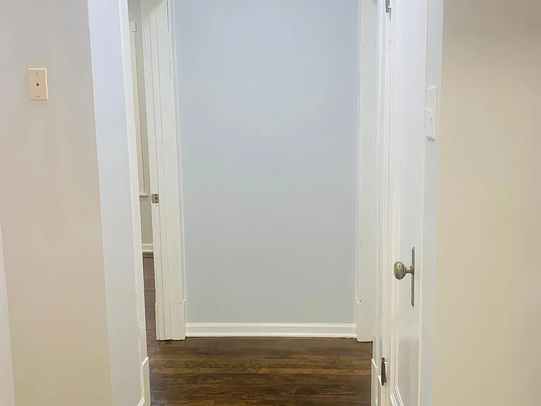 3331 N Neenah Ave #1 — Photo 9