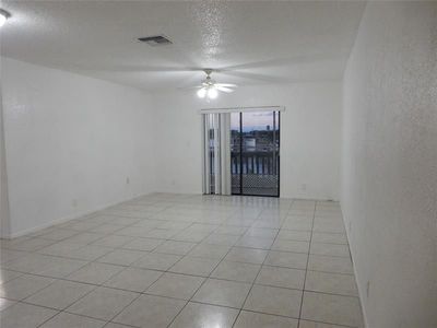 5881 NW 16th Pl APT 329, Fort Lauderdale, FL, 33313