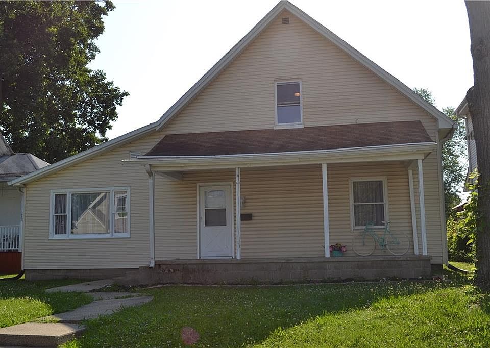 1st image of 106 Woodlawn Pl