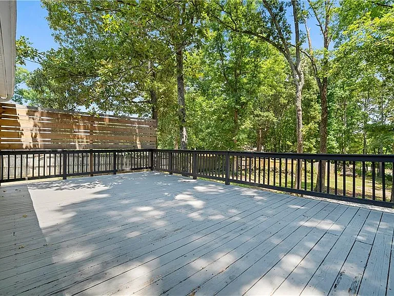 141 Poplar Way — Photo 41