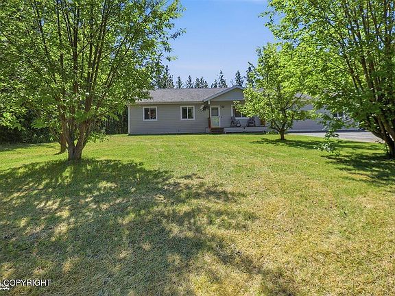 5th image of 3596 W Lynn Dr