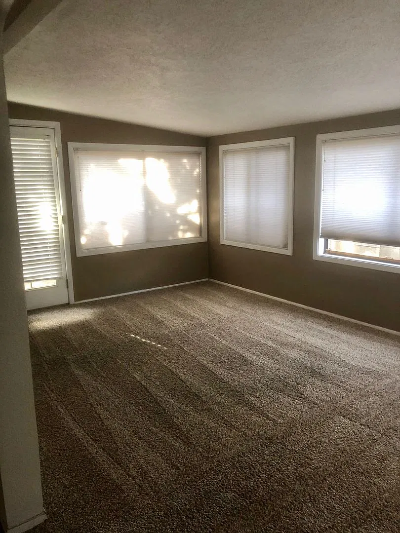 Spacious House! — Photo 4