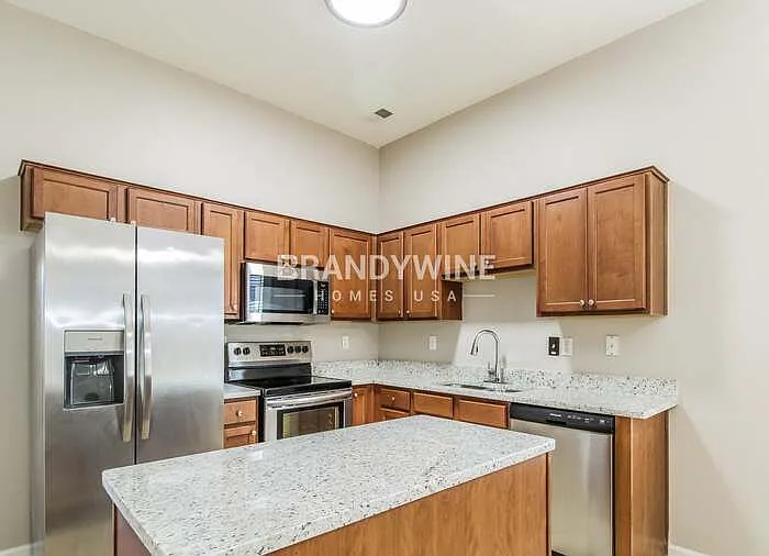 6843 Kerry Valley Ln — Photo 8