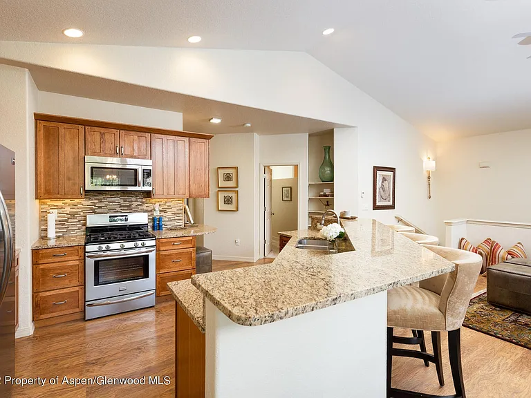 13 Pine Ridge Rd #13 — Photo 11