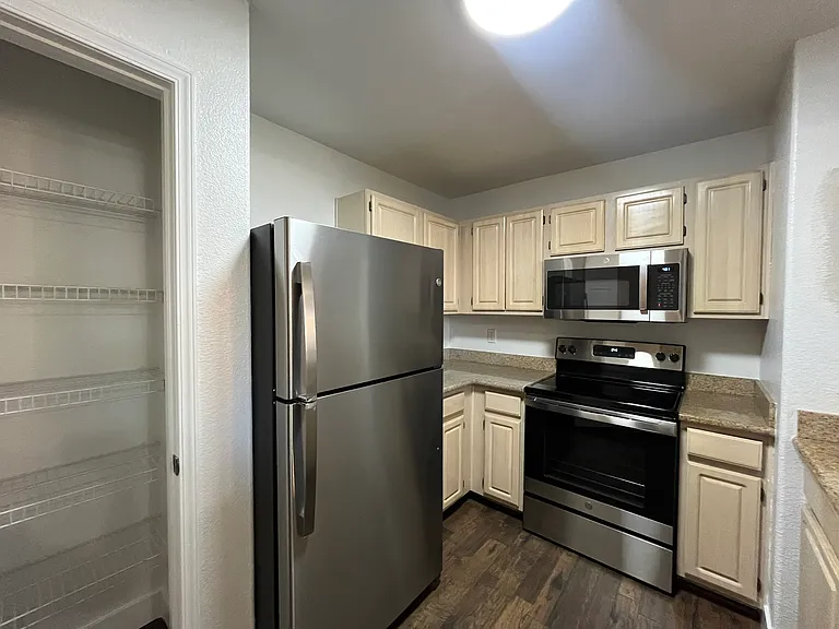 555 E Silverado Ranch Blvd #1089-1 — Photo 12