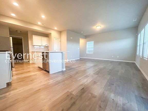 3rd image of 6331 Barr Point
