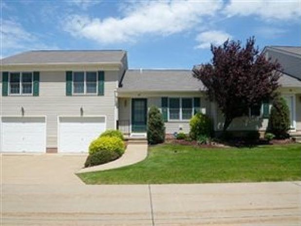 1st image of 650 Sturbridge Dr Unit 27