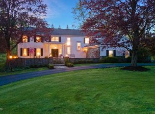 98 Thorndale Rd, Slingerlands, NY 12159