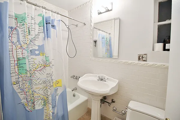 Rented by Julianna Realty Corp | media 5