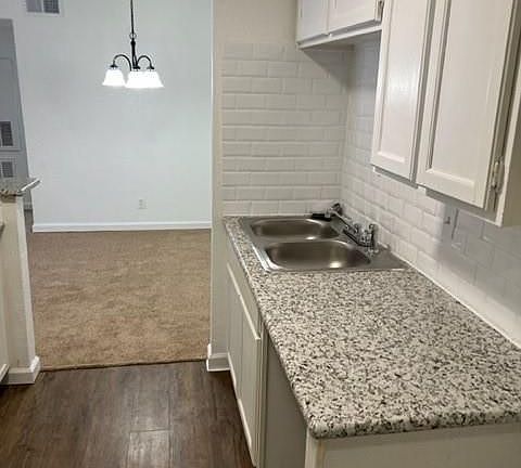 4th image of 9700 Leawood Blvd APT 2202