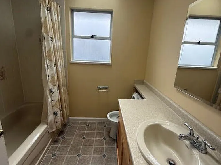 2 Christina Pl — Photo 16