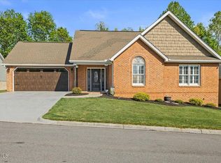 271 Alpine Trl, Kingsport, TN 37663