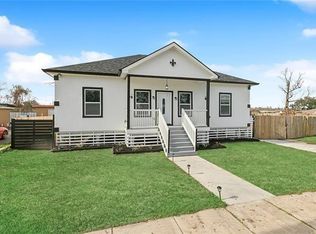 2616 Guerra Dr, Violet, LA 70092