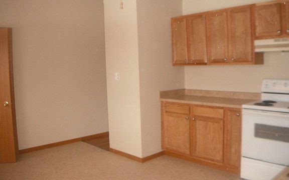 4th image of 1417 Peachtree Dr