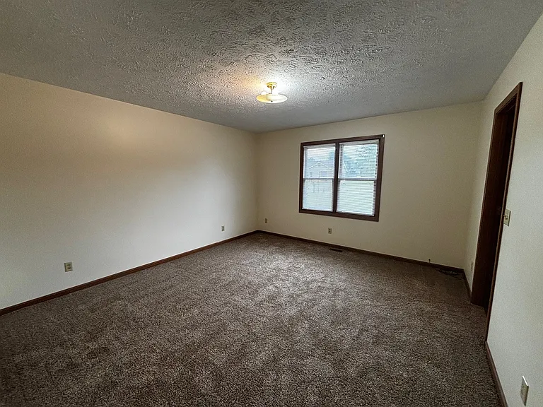 4392 S Hidden Way St — Photo 10