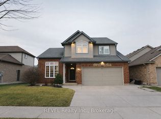 6978 Shannon Dr, Niagara Falls, ON L2H3N7