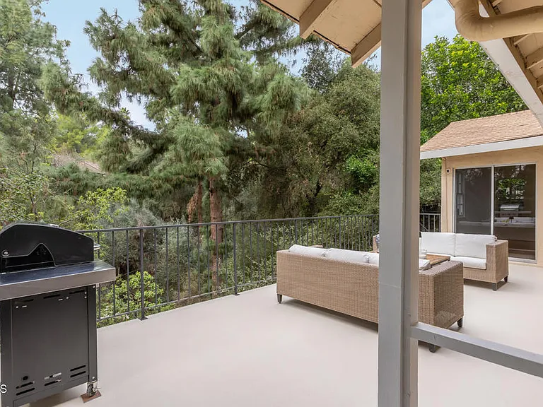 5209 Alta Canyada Rd — Photo 40