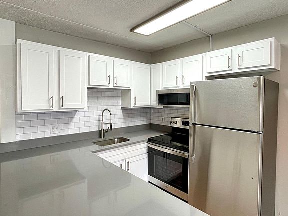2nd image of 3620 S Macdill Ave #2